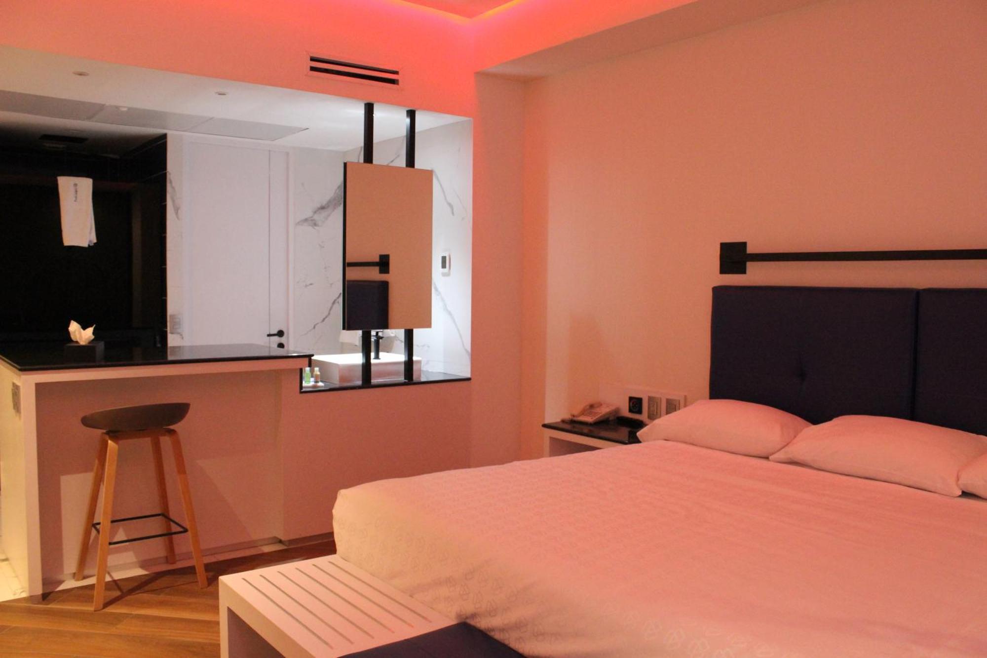 Weenjoy Hotels Grand Prix Aeropuerto Cdmx مدينة مكسيكو الغرفة الصورة