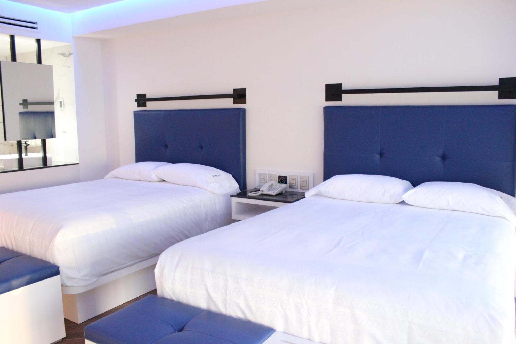Weenjoy Hotels Grand Prix Aeropuerto Cdmx مدينة مكسيكو الغرفة الصورة