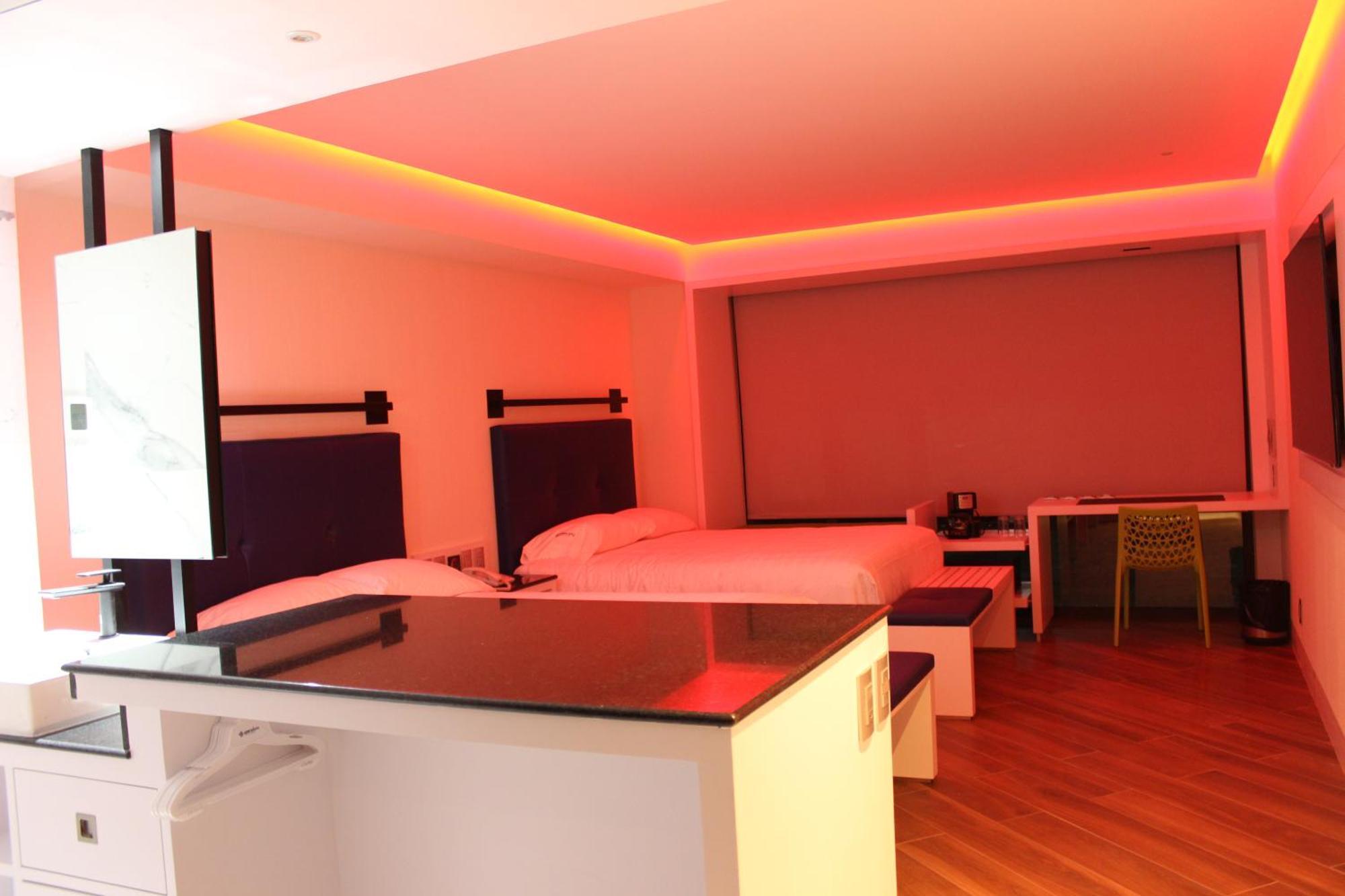 Weenjoy Hotels Grand Prix Aeropuerto Cdmx مدينة مكسيكو الغرفة الصورة