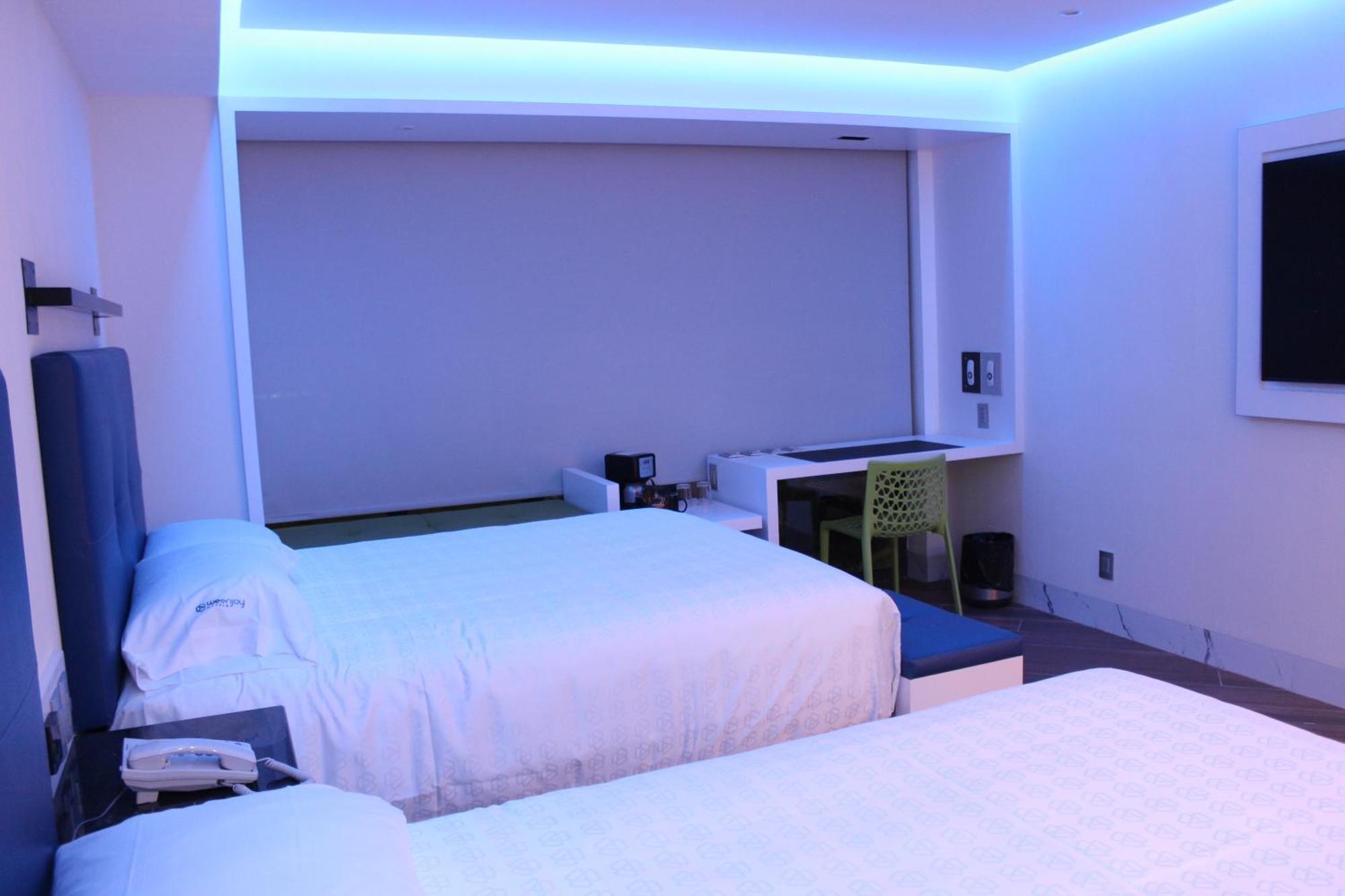 Weenjoy Hotels Grand Prix Aeropuerto Cdmx مدينة مكسيكو الغرفة الصورة